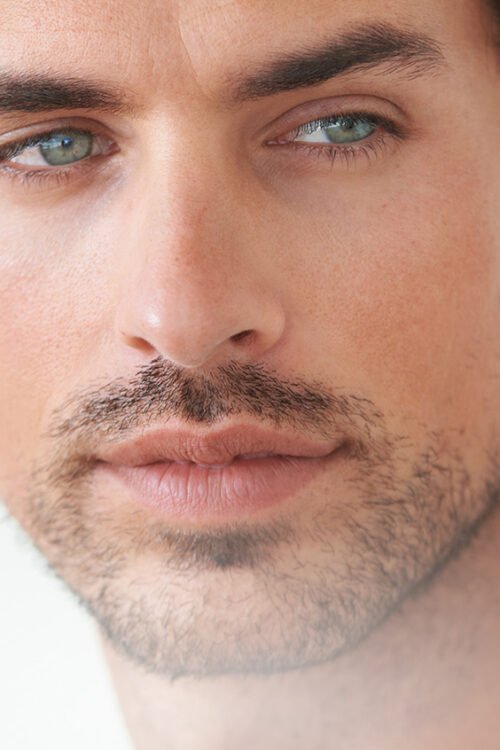 Hommes à partir de 25 ans